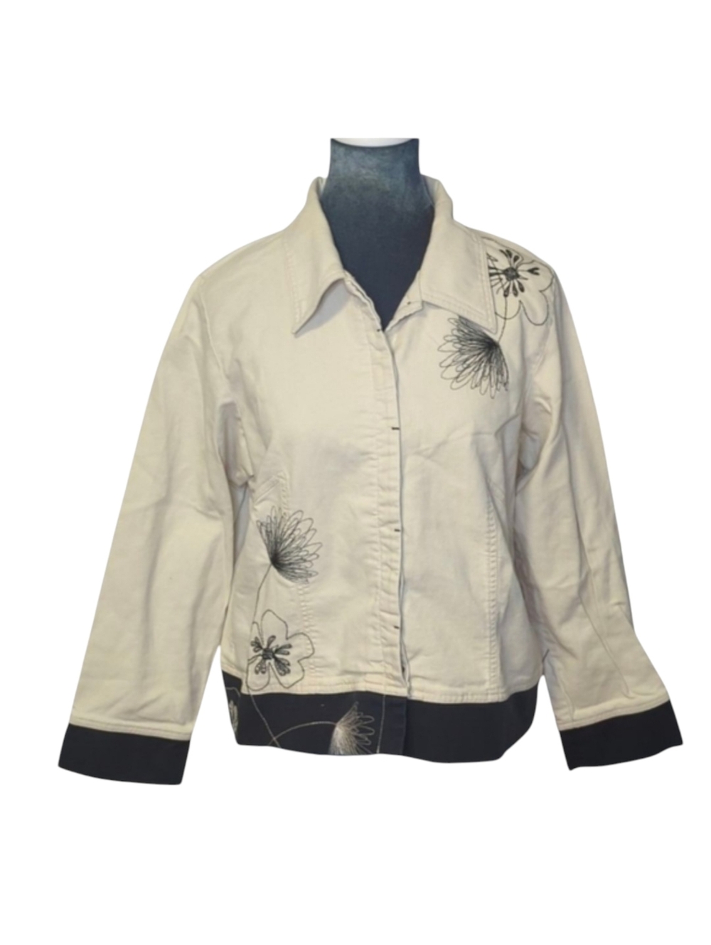 Susan Bristol Cream Colored Jacket with Black Embroidered Flowers Size LP Petite